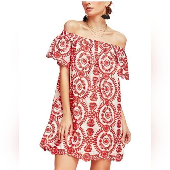 Entro RED AND WHITE OFF SHOULDER EMBROIDERED SHORT DRESSSize small - Picture 1 of 11
